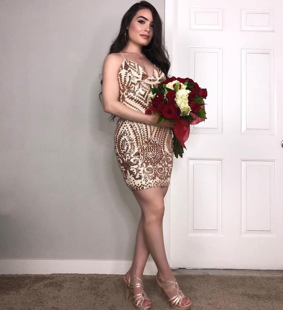 25P Hot latin MILF who likes double anal drilling photo's (1)