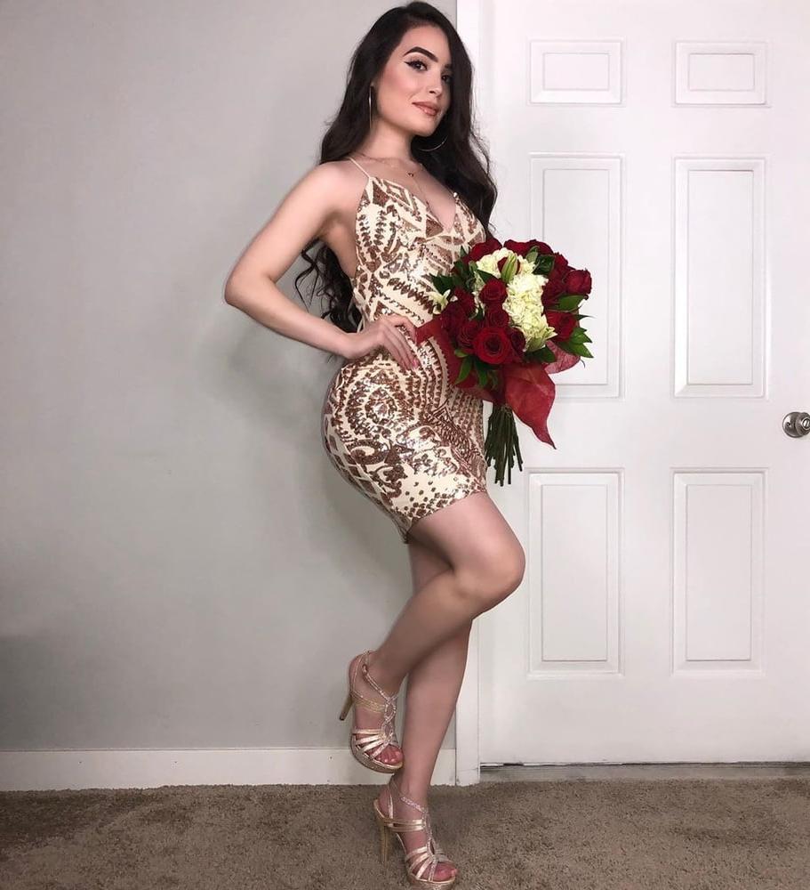 25P Hot latin MILF who likes double anal drilling photo's (1)