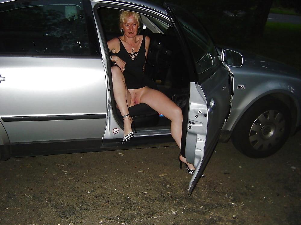 25P Hot girls, hooker, car and sex 6