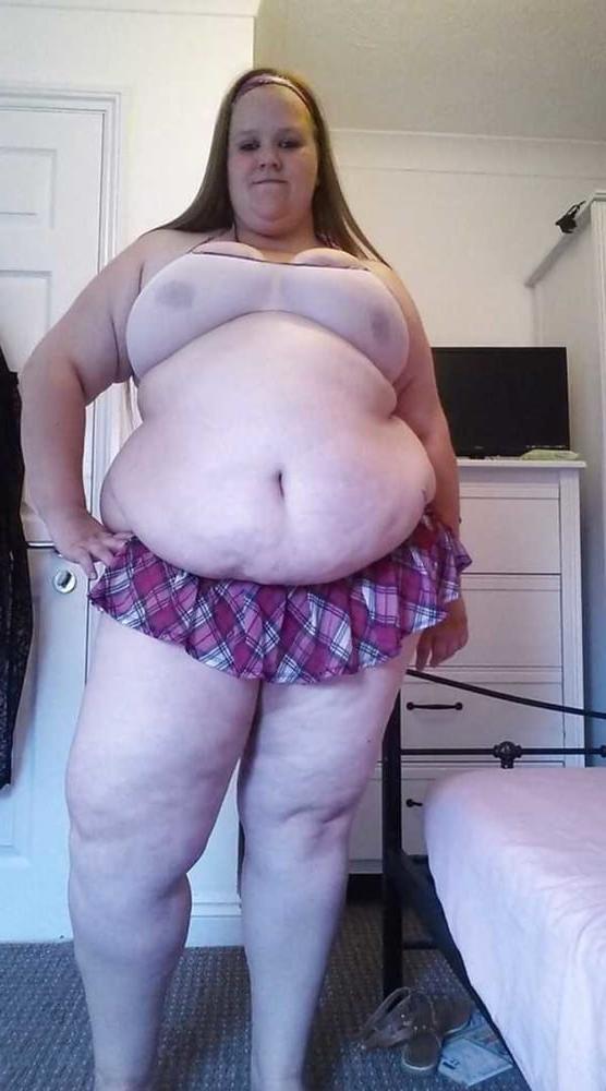 25P BBW Fat Belly Girls