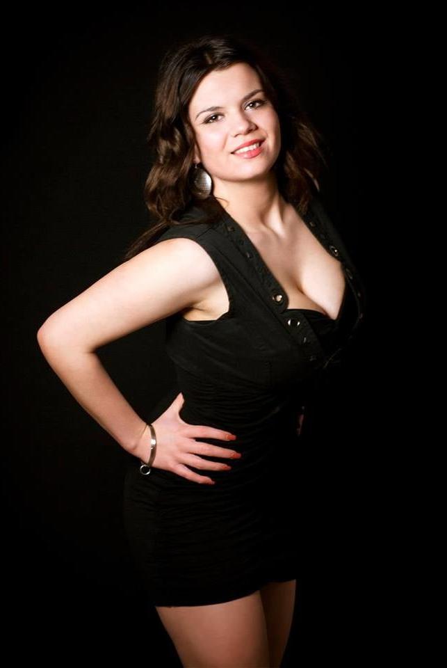 25P Serbian Perfect MILF