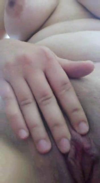 21P Turkish Horny Housewife