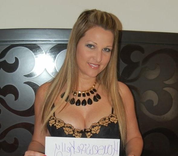 10P Dawn Dupuis that housewife kelly chick