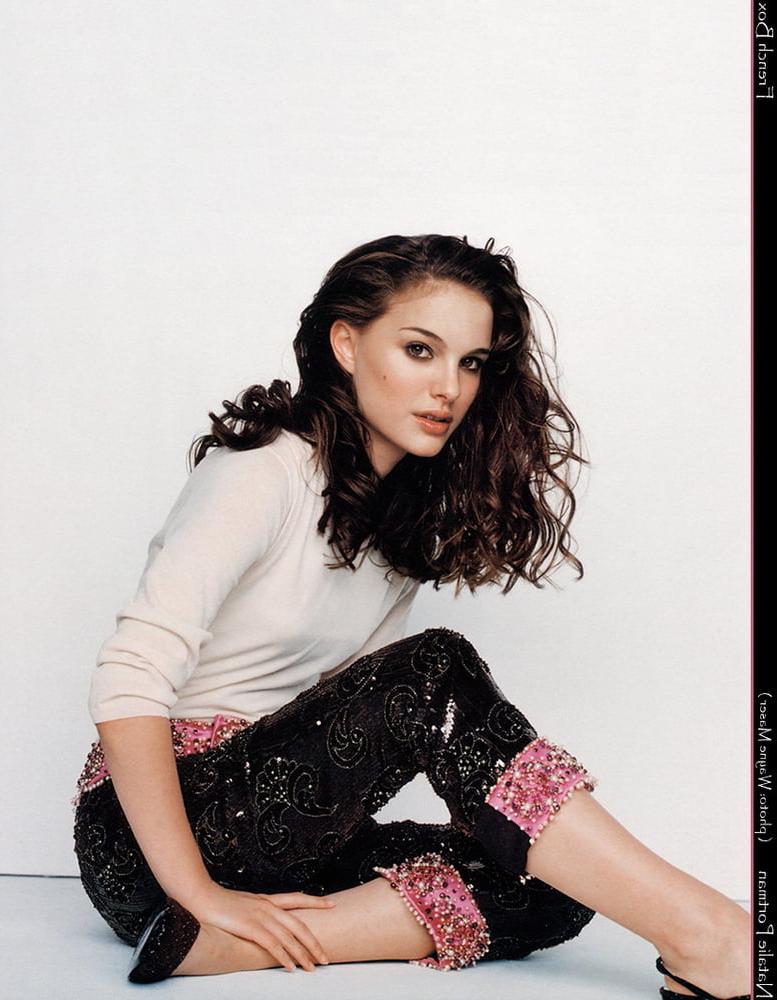 25P Natalie Portman perfect woman