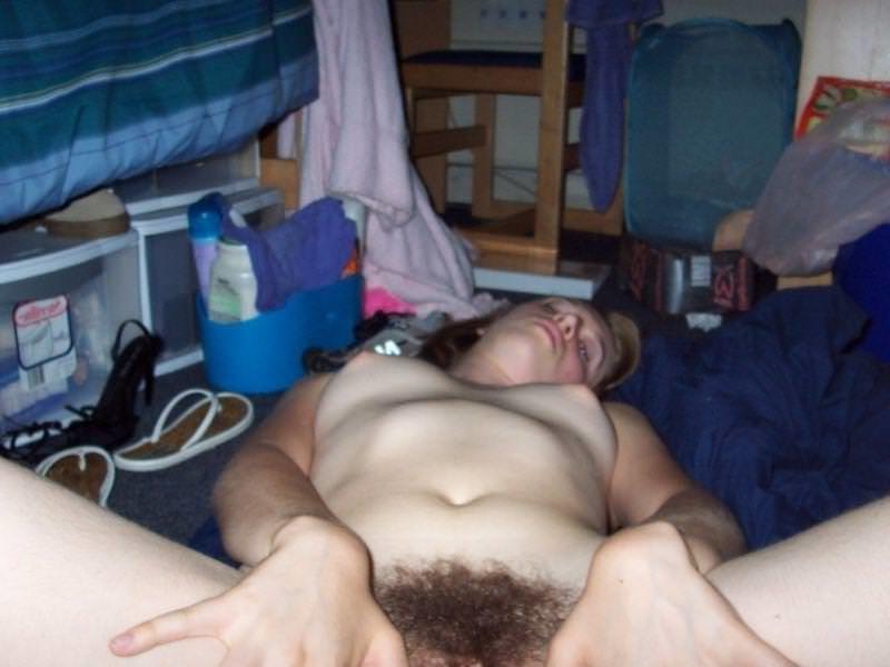 25P Very Hairy Couple