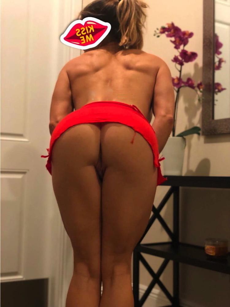 25P SHY TONED MILF