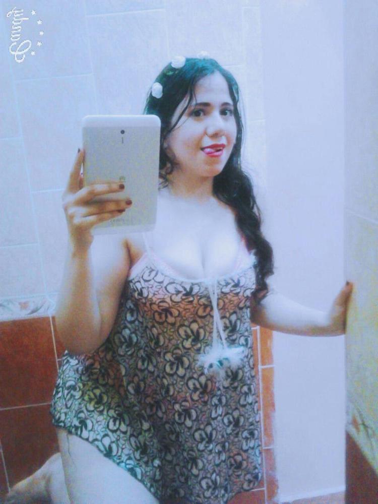 25P Hot GIrl Show Her Body
