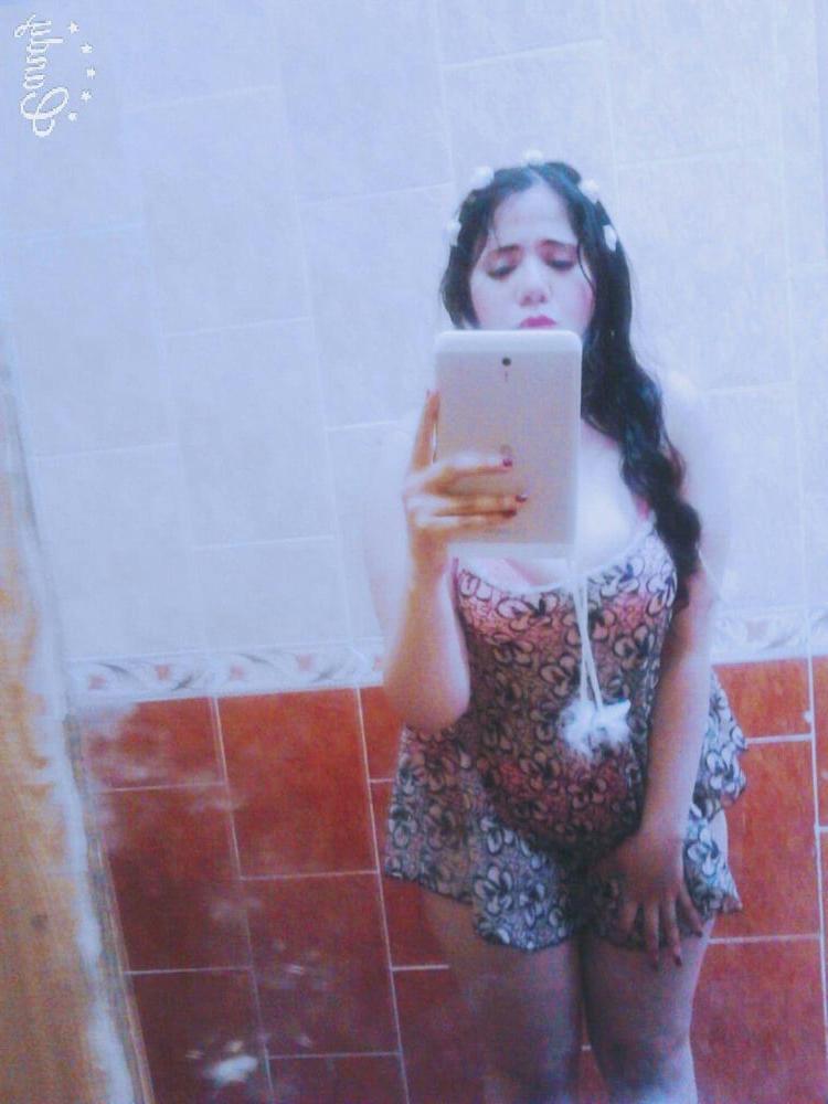 25P Hot GIrl Show Her Body