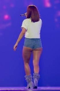 22P Vanessa Mai in Hot Pants - geiler Arsch und tolle Schenkel
