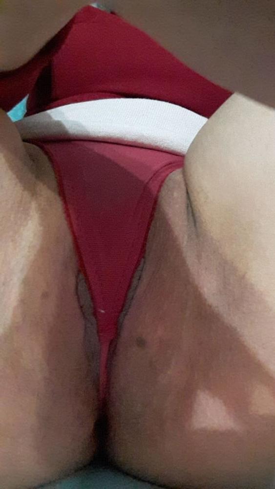 15P Turkish Housewife