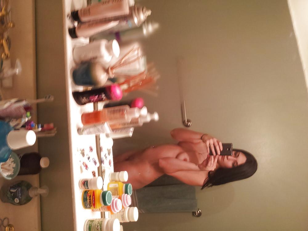 10P My best friend comment sexy for her 