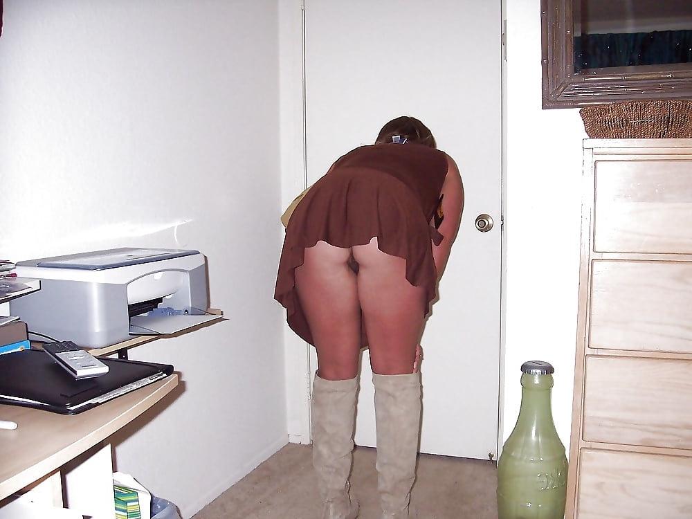 25P Bend Over Flash 108