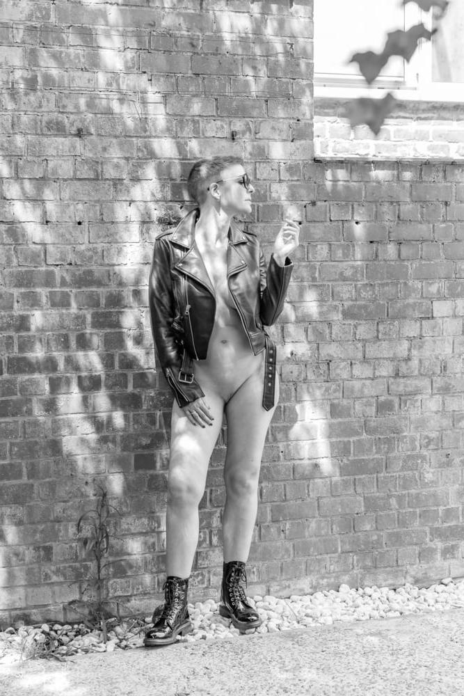 25P Sylvia &amp; Friend