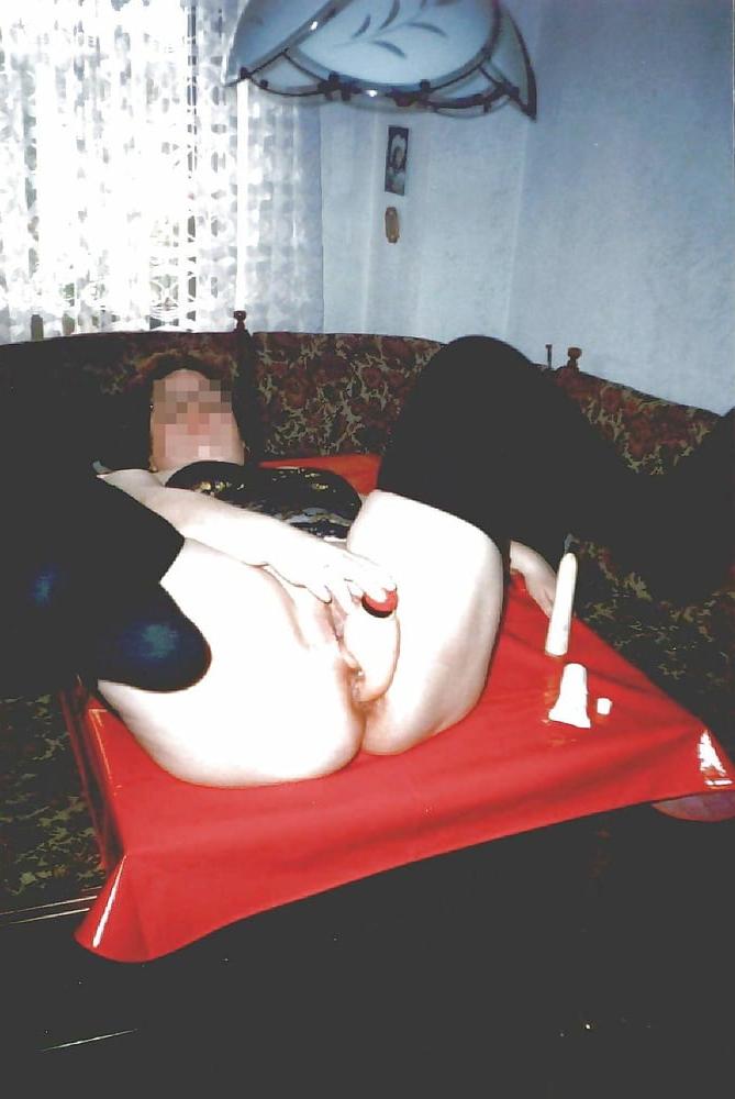 25P I am a hot and horny woman who likes to show herself and oft
