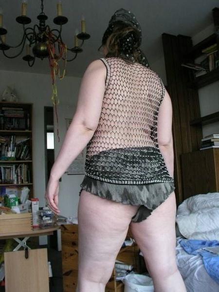 25P I am a hot and horny woman who likes to show herself and oft