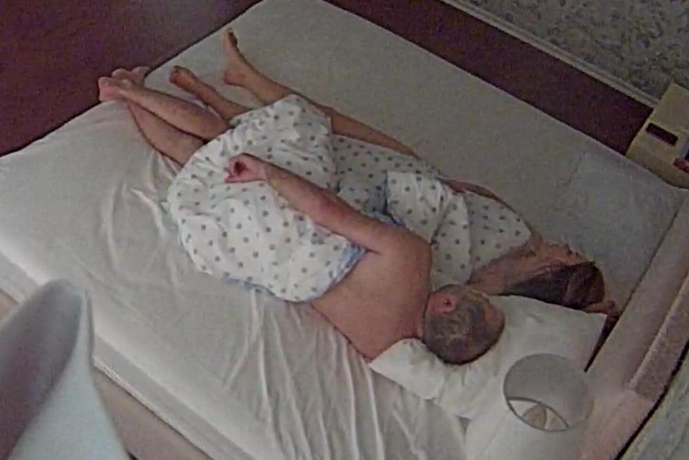 24P Couple sex