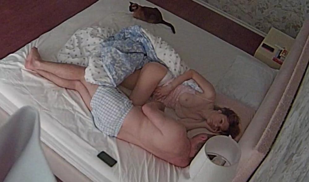 24P Couple sex