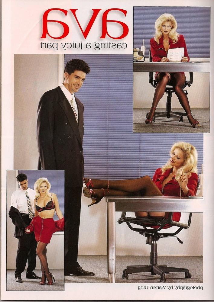 12P Leg Show Magazine - Lucky Guy with Blonde Wearing Pantyhose