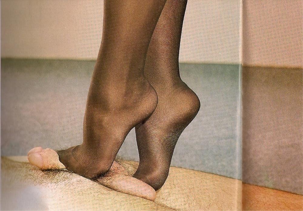 12P Leg Show Magazine - Lucky Guy with Blonde Wearing Pantyhose