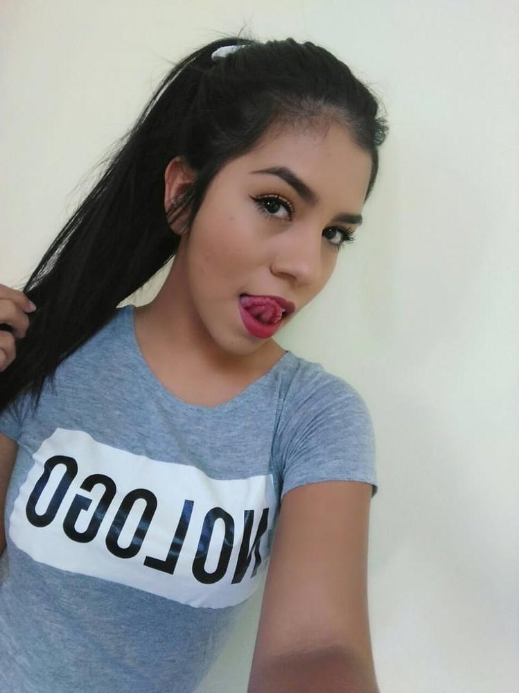 25P Sofia's girl friend