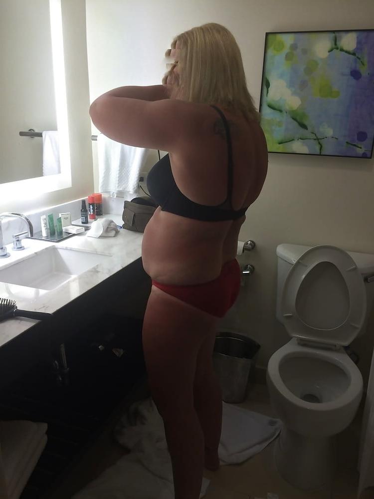 25P Couple of buddys wanted to show off their wifes baby makers