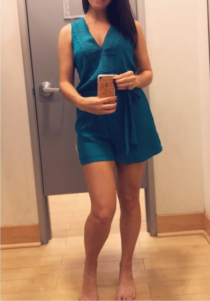 25P Sexy Show Off MILF Has Fit Body &amp; Open Holes &amp; Loves Cock