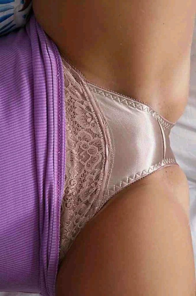 25P Shiny panties