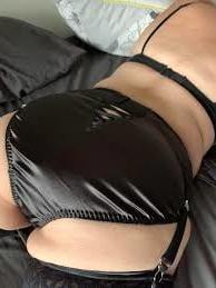 25P Shiny panties