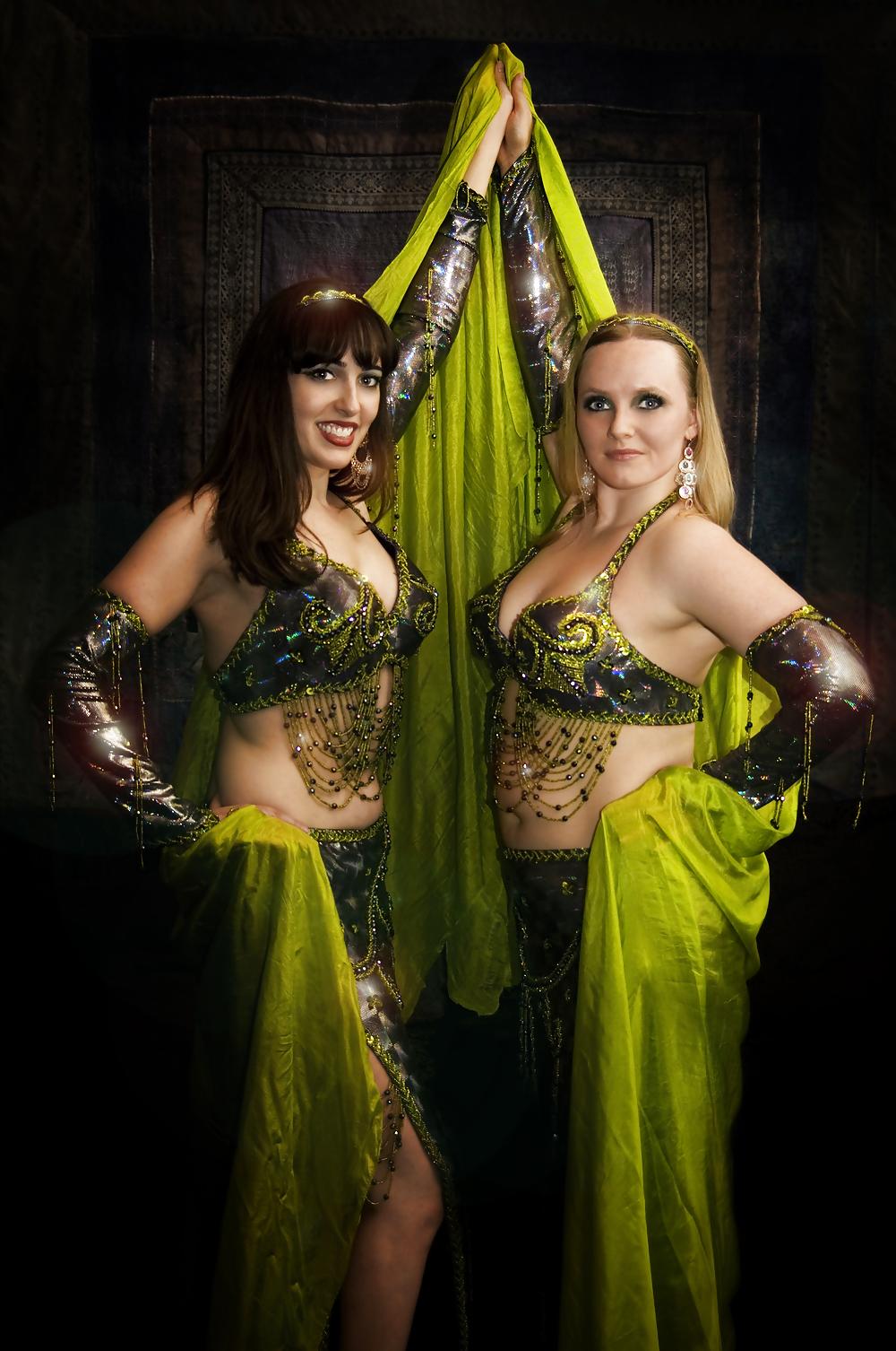 16P Belly Dancers