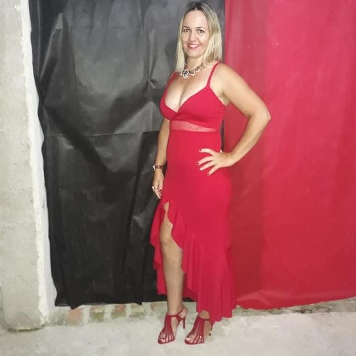 10P FABIOLA BELLY DANCER