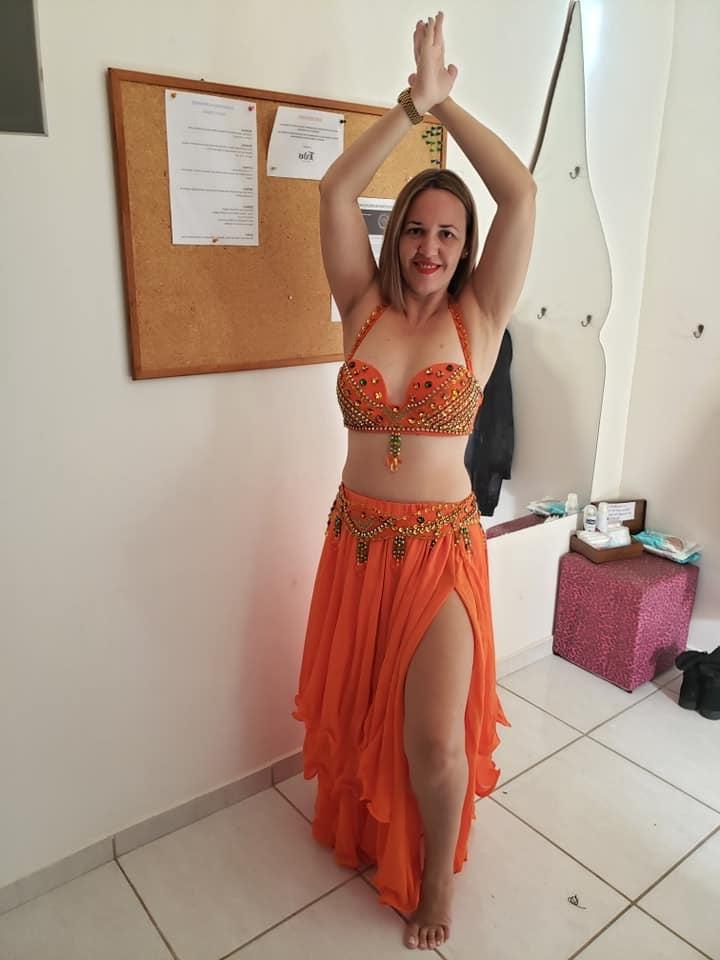 10P FABIOLA BELLY DANCER