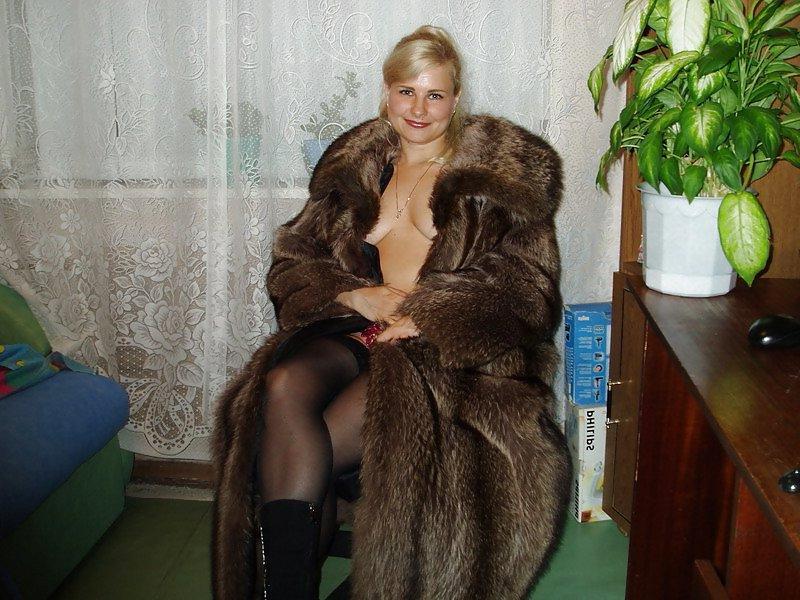 25P Fur girl 7