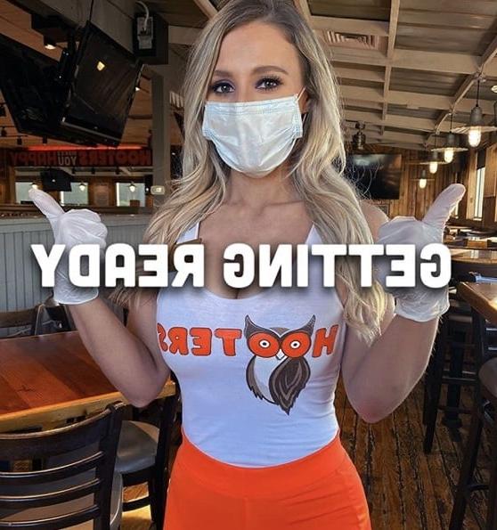 25P Hooters Hotties pt.4