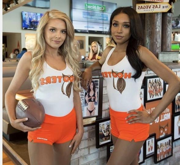 25P Hooters Hotties pt.4