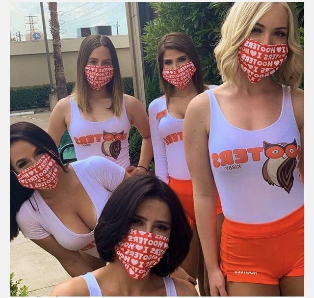 25P Hooters Hotties pt.2