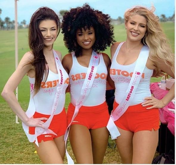 25P Hooters Hotties pt.2
