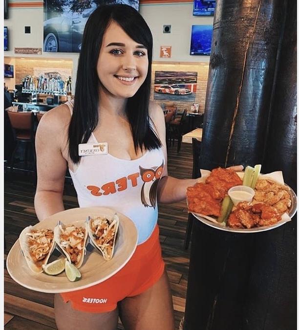 25P Hooters Hotties pt.2