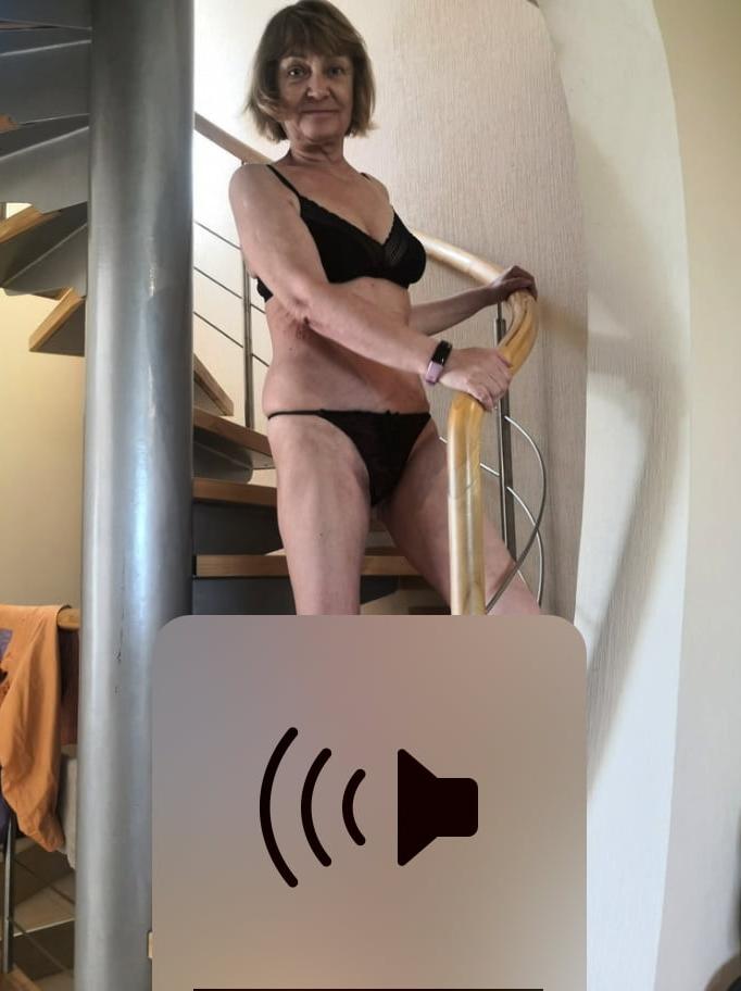 25P My Sexy Friend Mature Mature