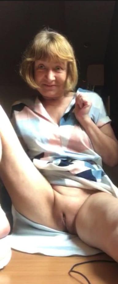 25P My Sexy Friend Mature Mature