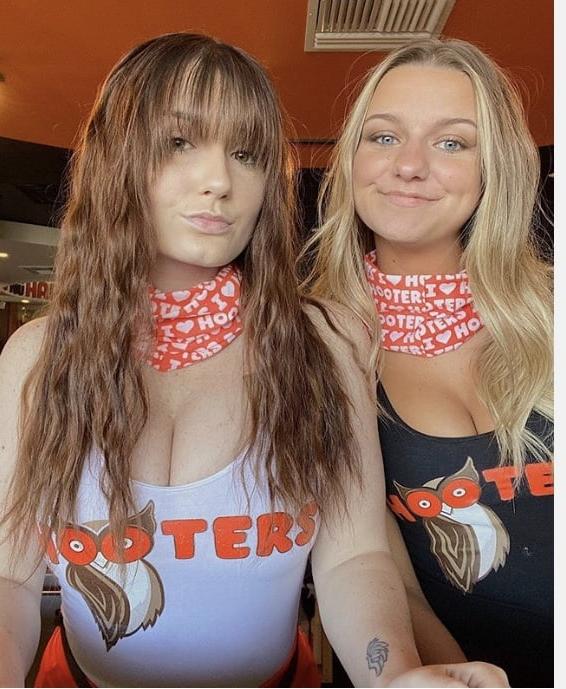 25P Hooters Hotties pt.3