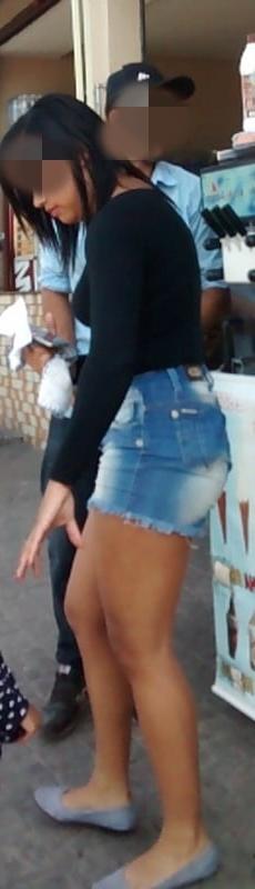 24P Moreninha Gostosa de Shorts jeeans