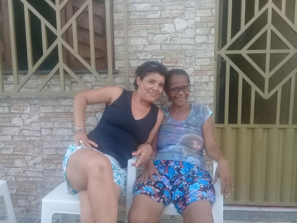 22P Housewife (Latin milf )