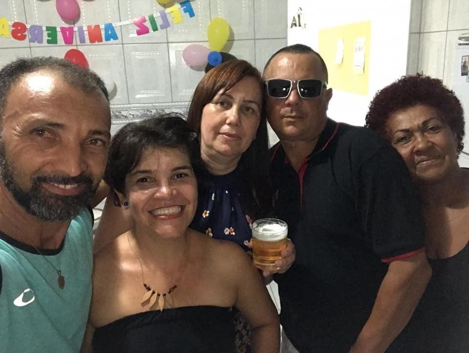 22P Housewife (Latin milf )