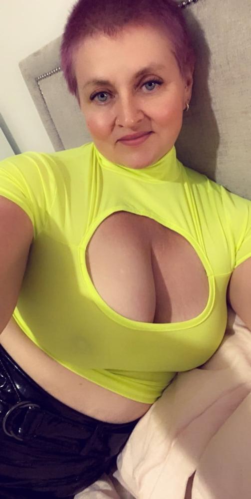 15P Cougar Candi
