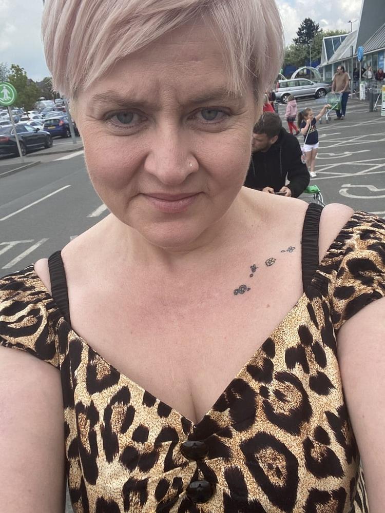 15P Cougar Candi