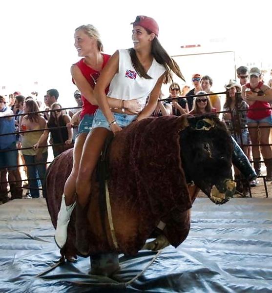 25P Country hotties.