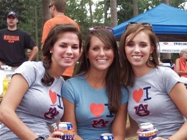 25P Country hotties.