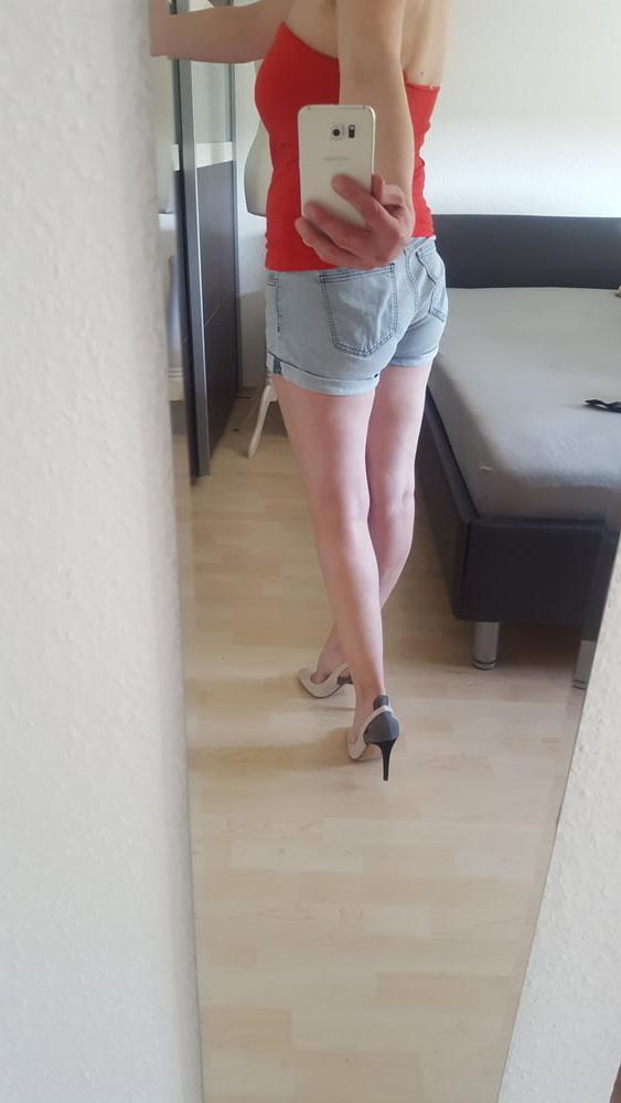 8P Hot pants