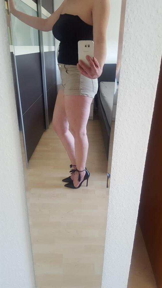 8P Hot pants