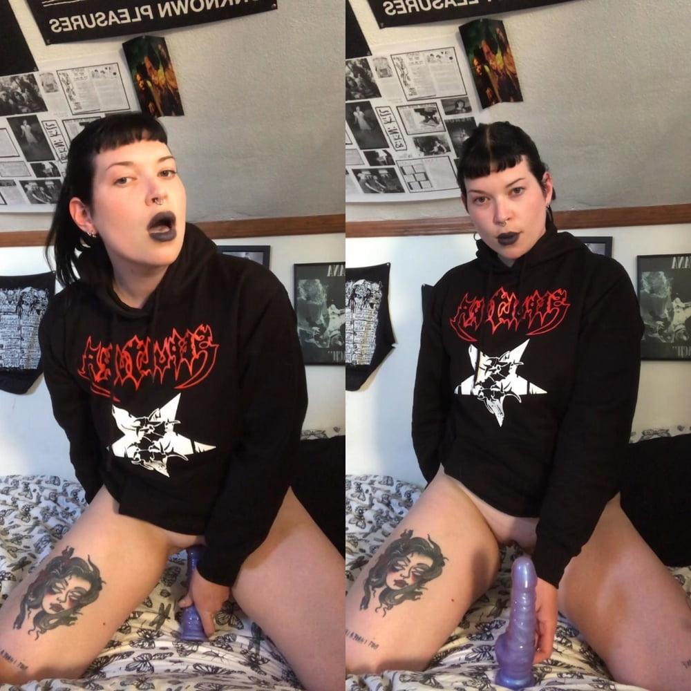 13P Gagged goth slave